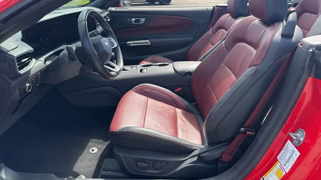 2025 Ford Mustang EcoBoost Premium