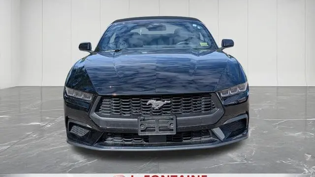 2025 Ford Mustang EcoBoost