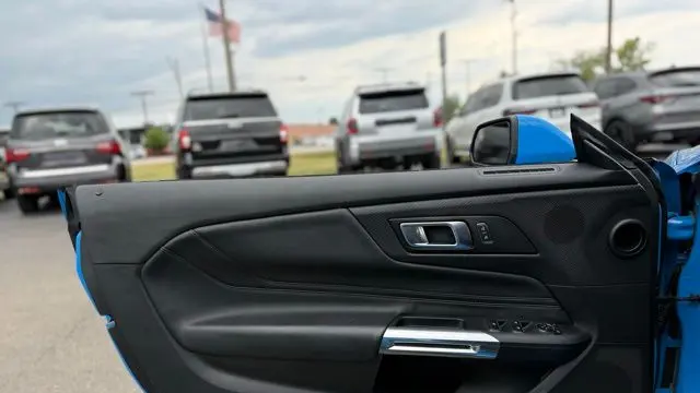 2025 Ford Mustang EcoBoost Premium