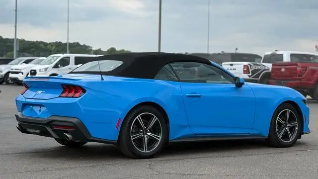 2025 Ford Mustang EcoBoost Premium