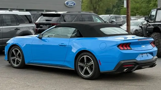 2025 Ford Mustang EcoBoost Premium