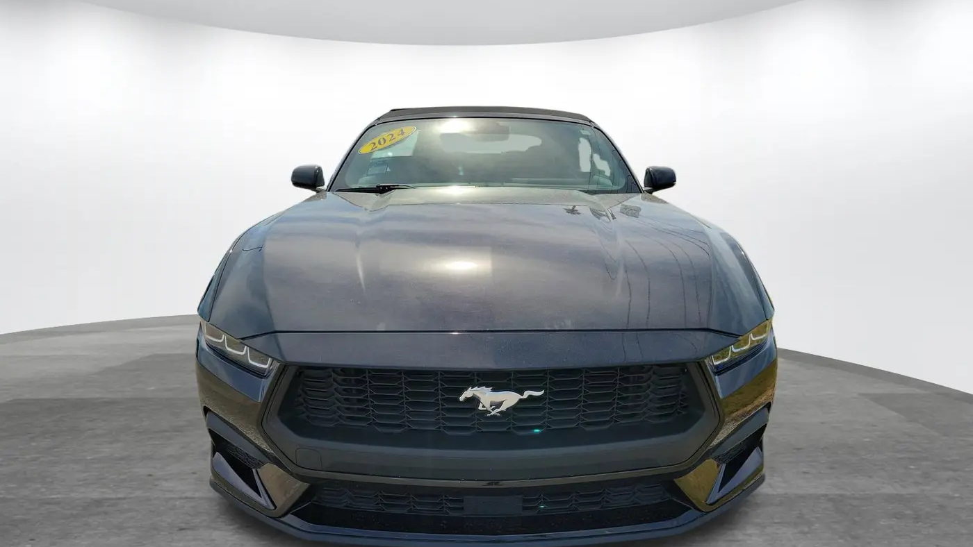 2024 Ford Mustang EcoBoost