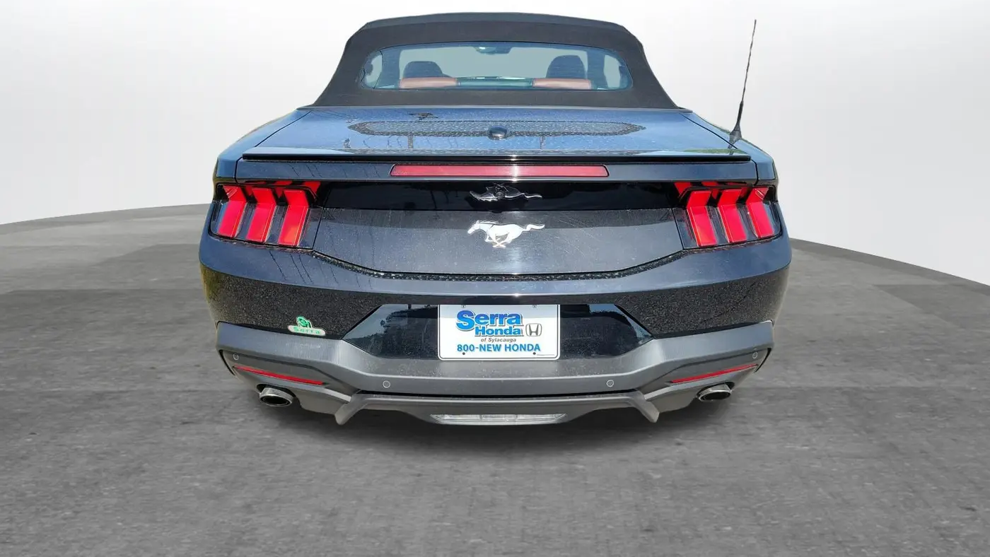 2024 Ford Mustang EcoBoost