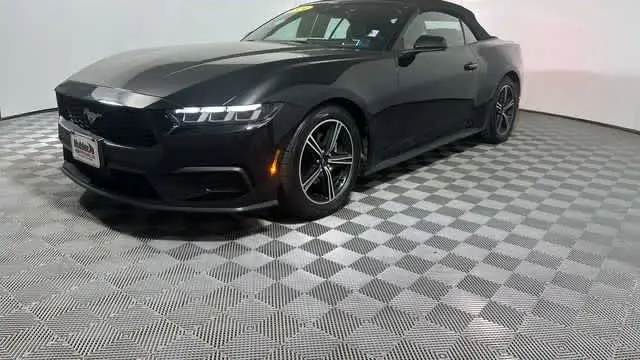 2024 Ford Mustang EcoBoost Premium