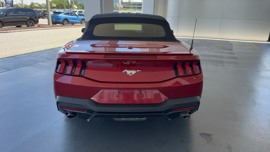 2024 Ford Mustang EcoBoost