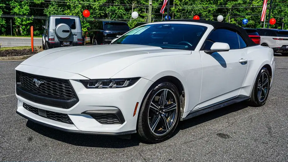 2025 Ford Mustang EcoBoost Premium