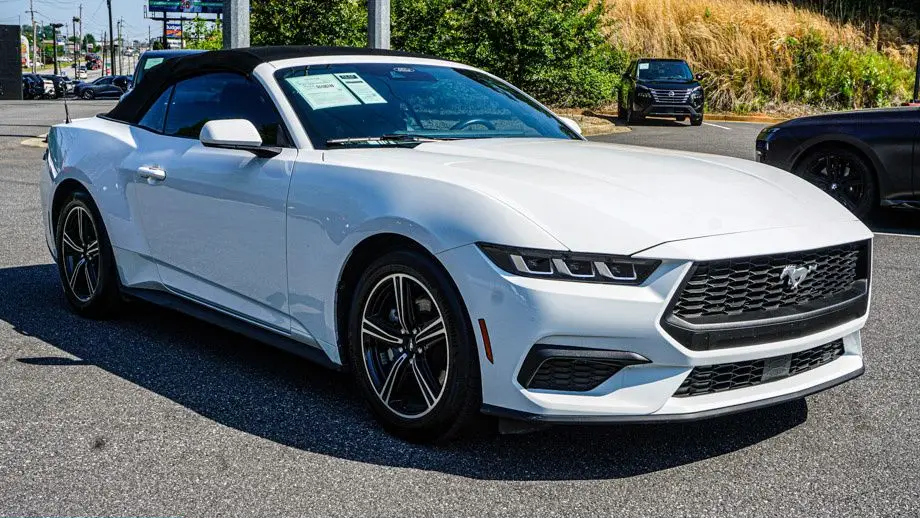 2025 Ford Mustang EcoBoost Premium