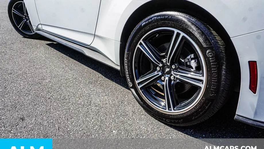 2025 Ford Mustang EcoBoost Premium