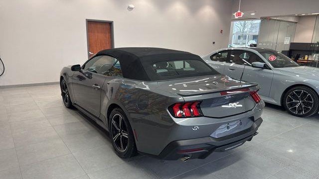 2025 Ford Mustang EcoBoost