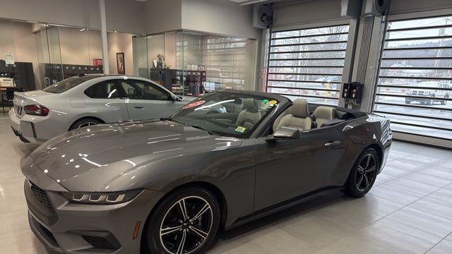 2025 Ford Mustang EcoBoost