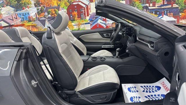 2025 Ford Mustang EcoBoost
