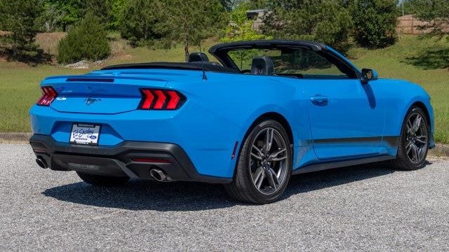 2024 Ford Mustang EcoBoost