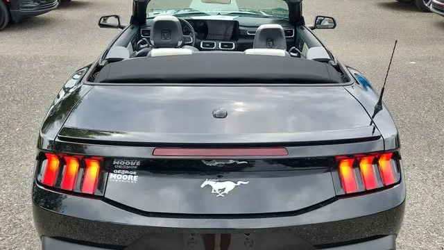 2024 Ford Mustang EcoBoost