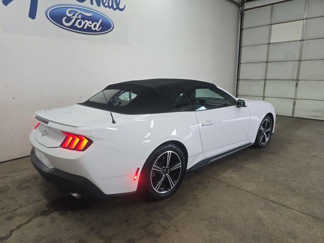 2025 Ford Mustang - $32,462