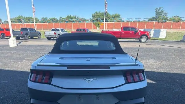 2025 Ford Mustang EcoBoost