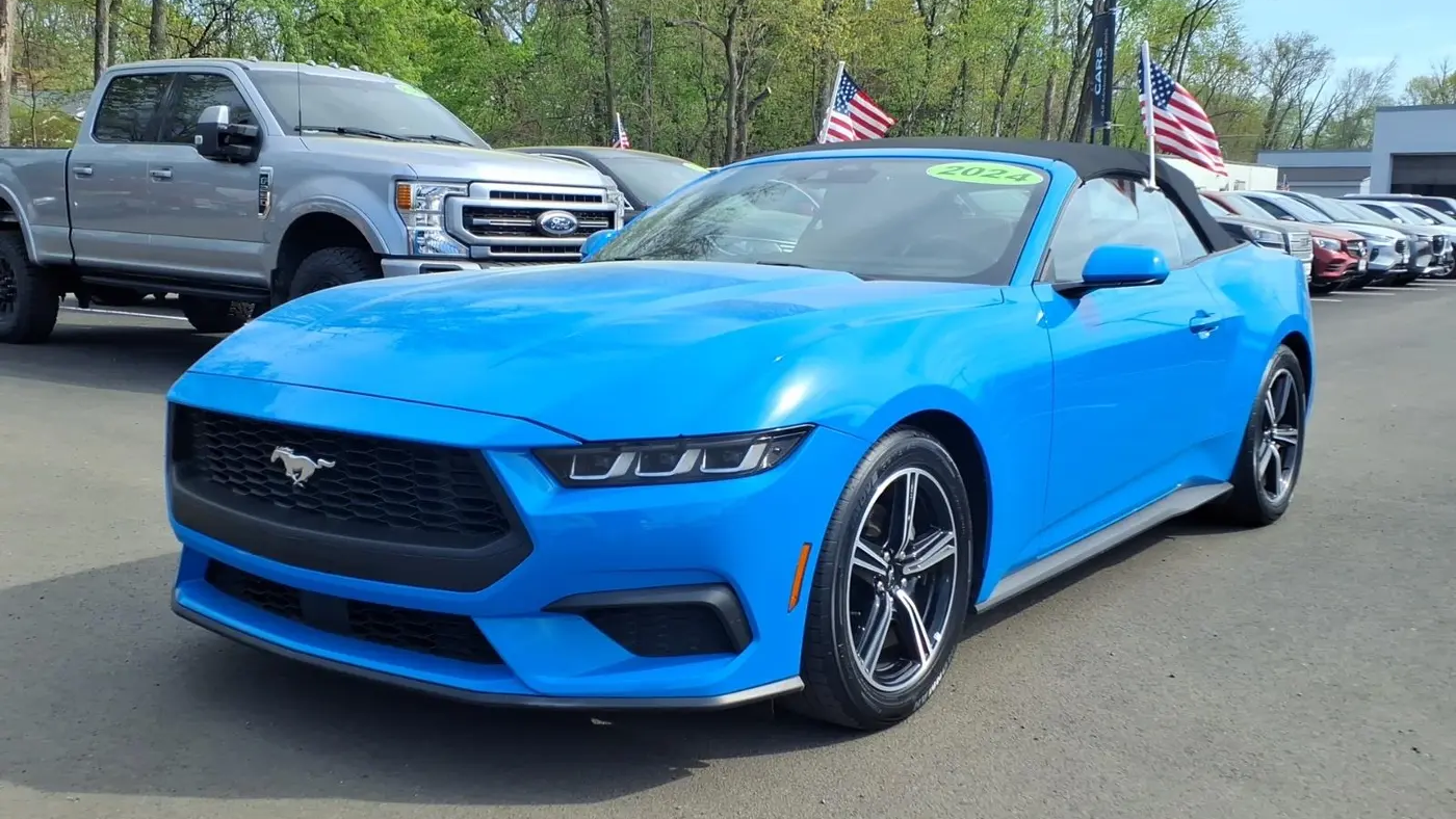 2024 Ford Mustang EcoBoost