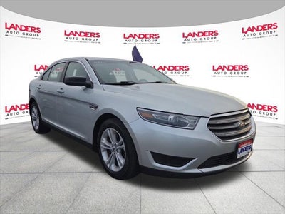 2017 Ford Taurus SE 4DR Sedan