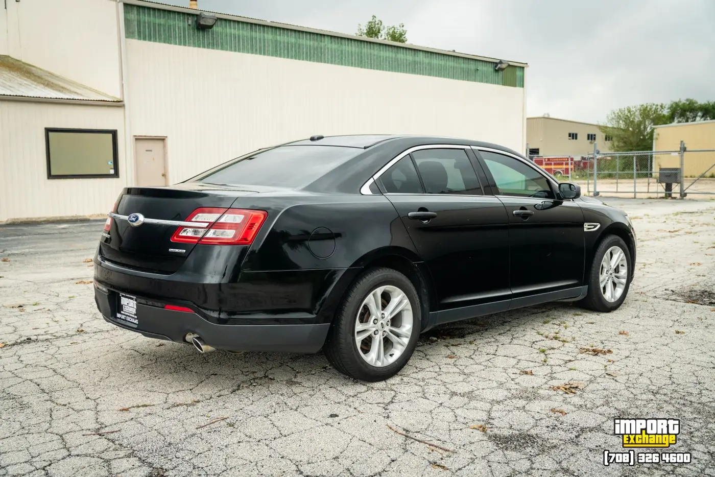 2018 Ford Taurus - $12,876