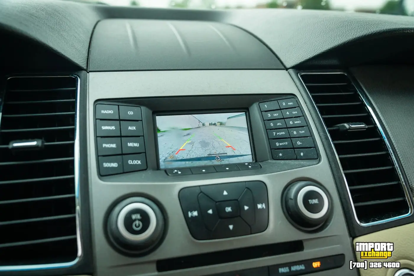2018 Ford Taurus - $12,876