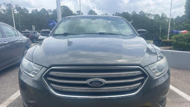 2019 Ford Taurus SE