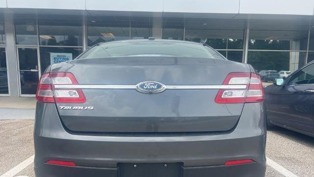 2019 Ford Taurus SE