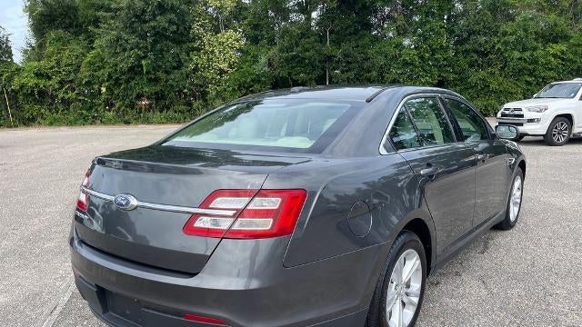 2019 Ford Taurus SE