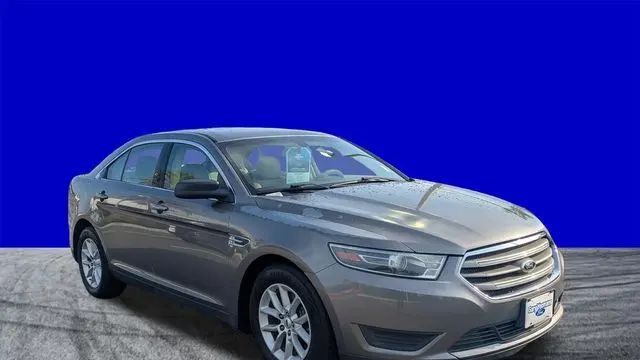 2014 Ford Taurus SE