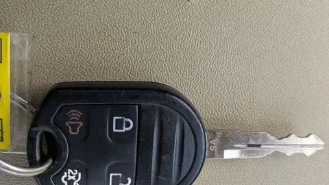 2014 Ford Taurus SE