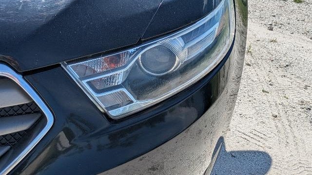 2017 Ford Taurus SE