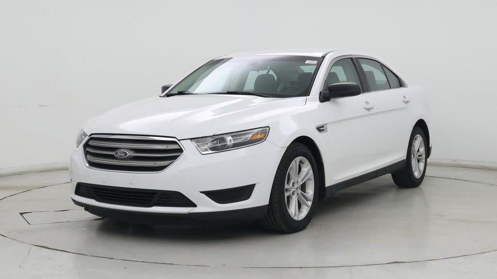 2016 Ford Taurus SE