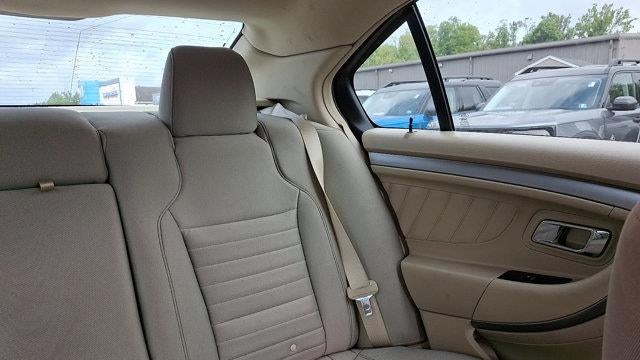 2017 Ford Taurus SE
