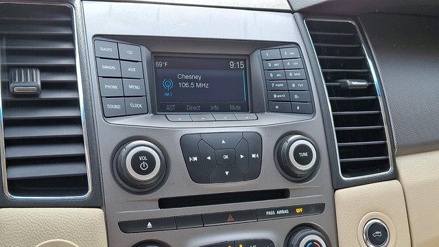 2017 Ford Taurus SE