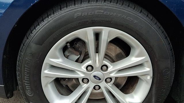 2017 Ford Taurus SE