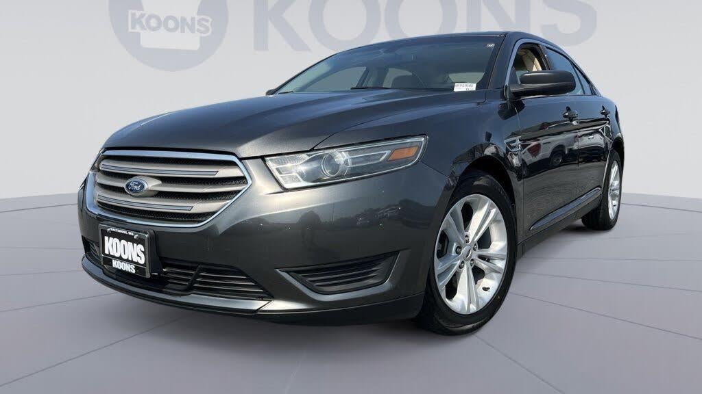 Preowned 2015 Ford Taurus SE for Sale