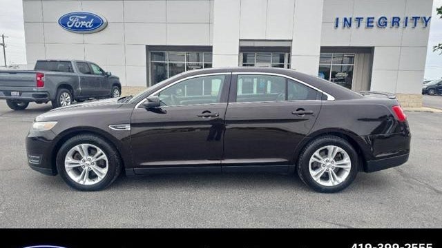 Preowned 2013 Ford Taurus SEL for Sale
