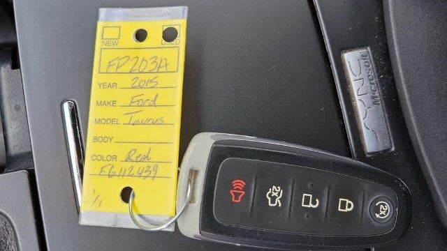 2015 Ford Taurus SEL