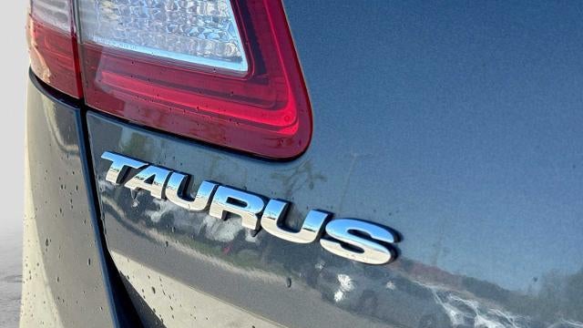 2015 Ford Taurus SEL