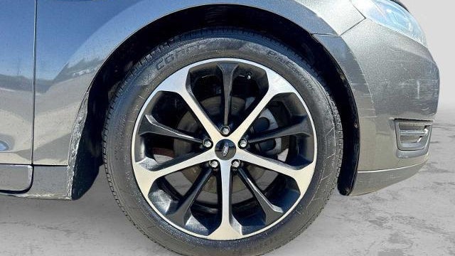 2015 Ford Taurus SEL