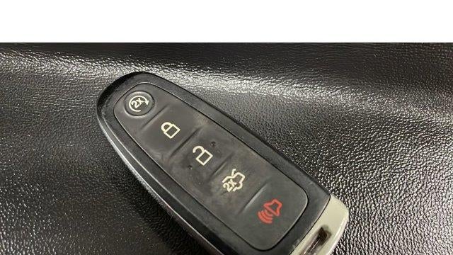 2015 Ford Taurus SEL