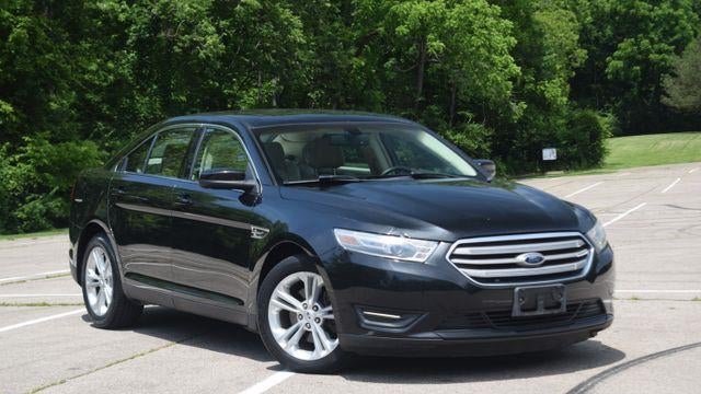 Preowned 2013 Ford Taurus SEL for Sale
