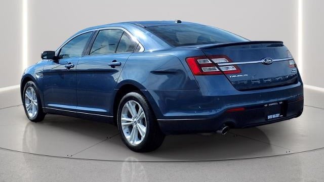 2018 Ford Taurus SEL
