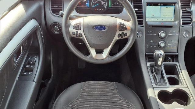 2018 Ford Taurus SEL