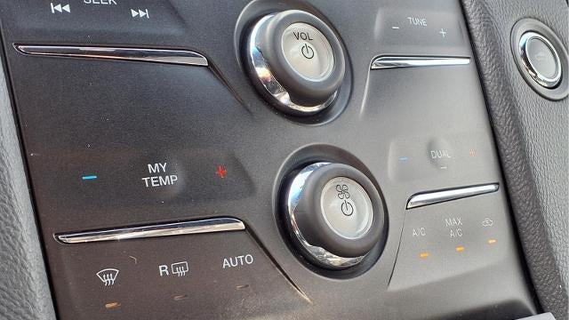 2018 Ford Taurus SEL