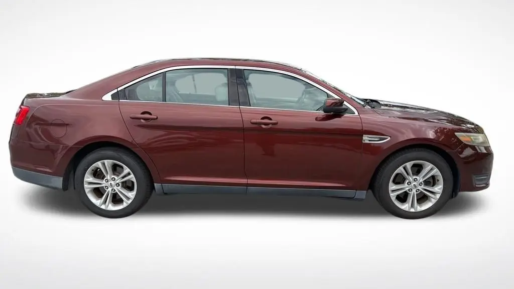 2015 Ford Taurus SEL