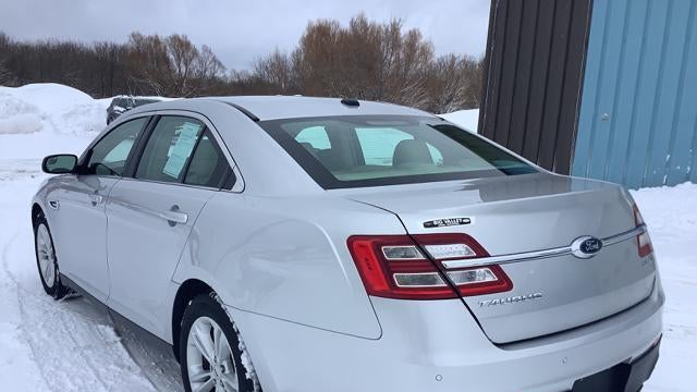 2016 Ford Taurus SEL