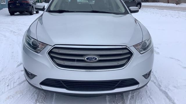 2016 Ford Taurus SEL