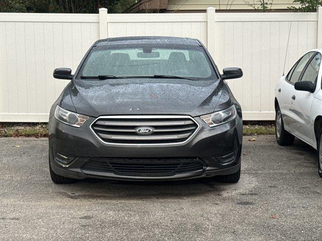 2018 Ford Taurus - $8,500