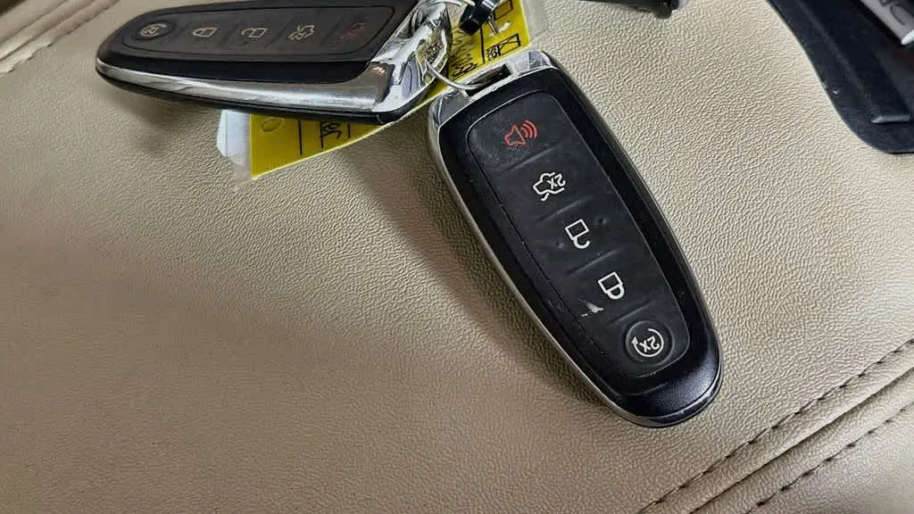 2015 Ford Taurus SEL