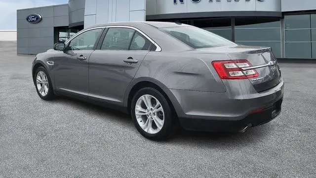 2014 Ford Taurus SEL