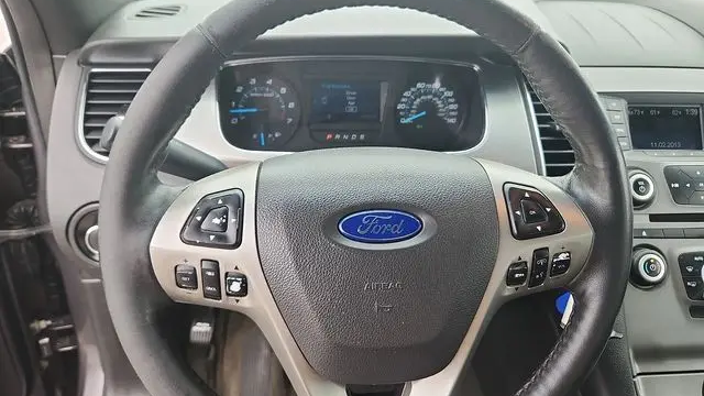 2014 Ford Taurus SEL